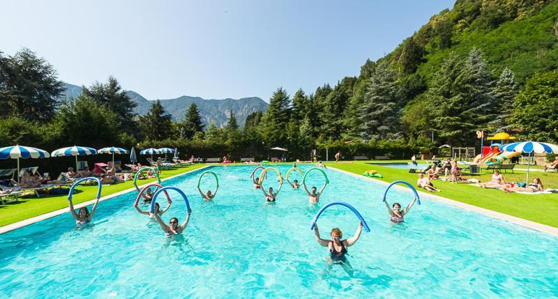 Club Del Sole Due Laghi Levico Family Collection Hotel Levico Terme Exterior photo