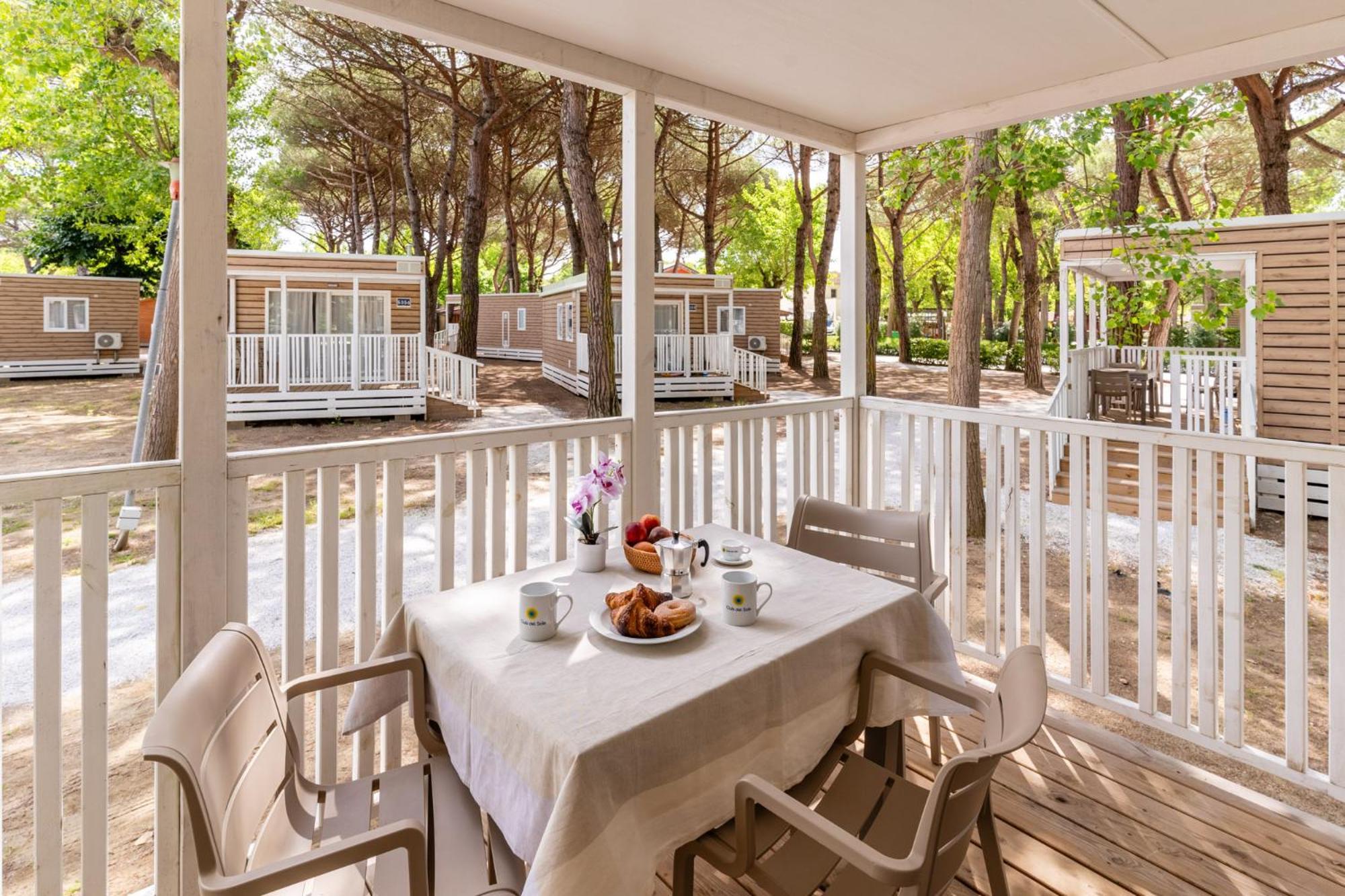 Club Del Sole Due Laghi Levico Family Collection Hotel Levico Terme Exterior photo